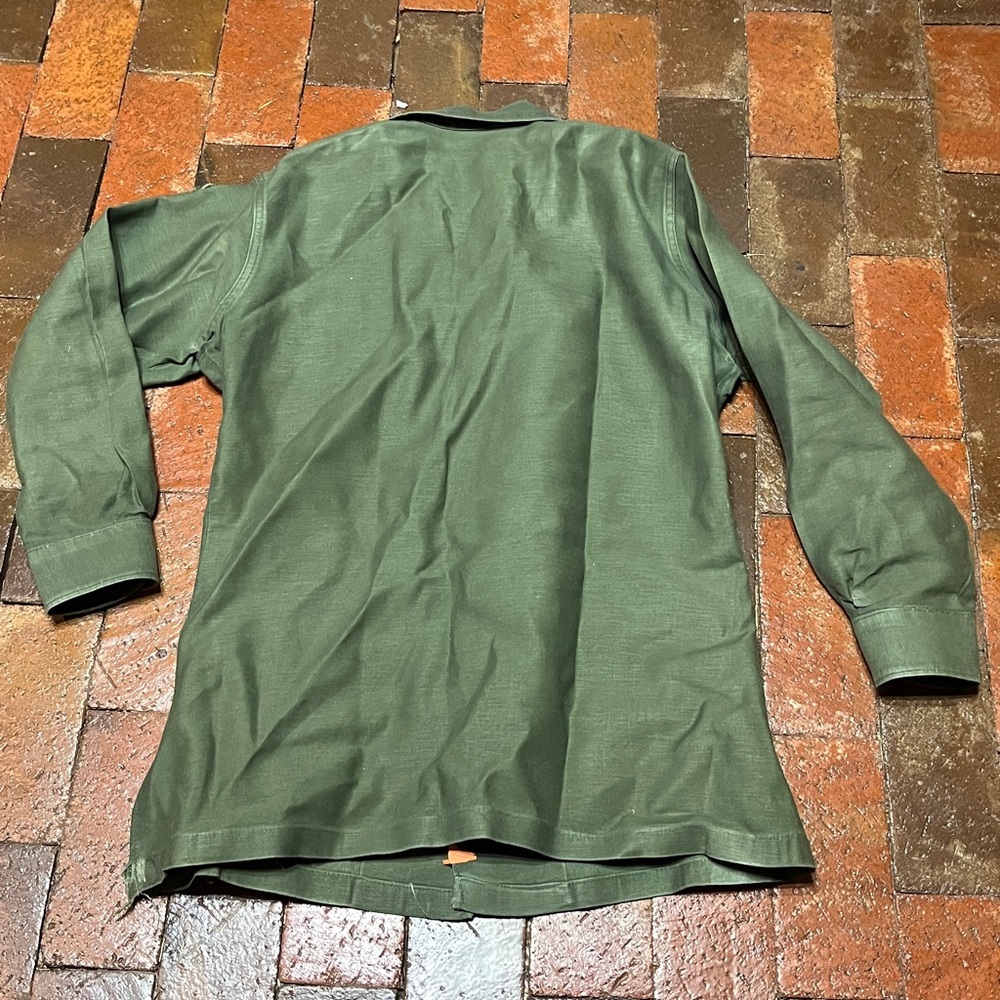 U.S. Army Green Men's Shirt - Picture 7 of 8